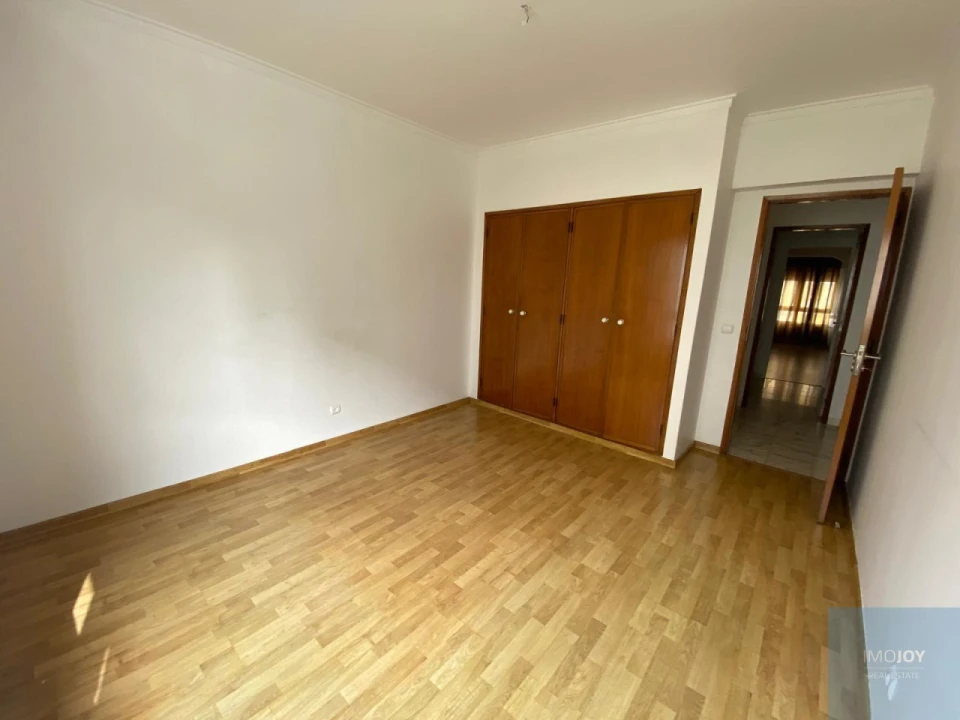 Apartamento T4 para Arrendamento em Moscavide e Portela Foto 19