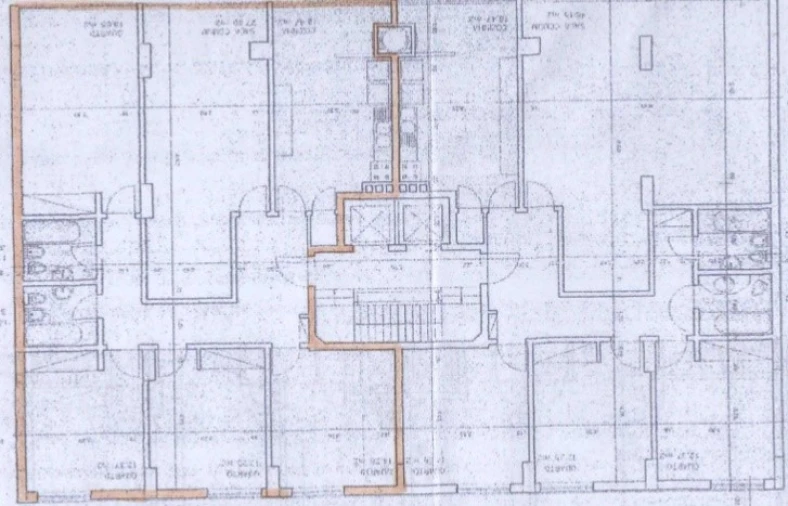 Apartamento T4 para Arrendamento em Moscavide e Portela Planta 1