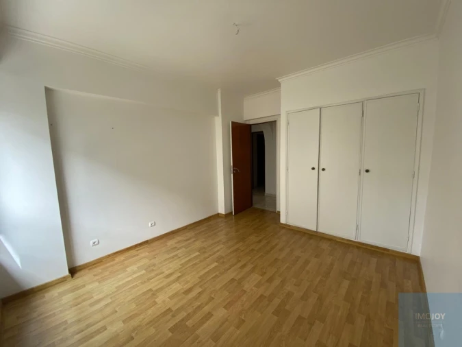 Apartamento T4 para Arrendamento em Moscavide e Portela Foto 22