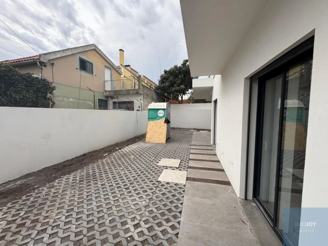 Moradia T3 para Venda em São Domingos de Rana Foto 27