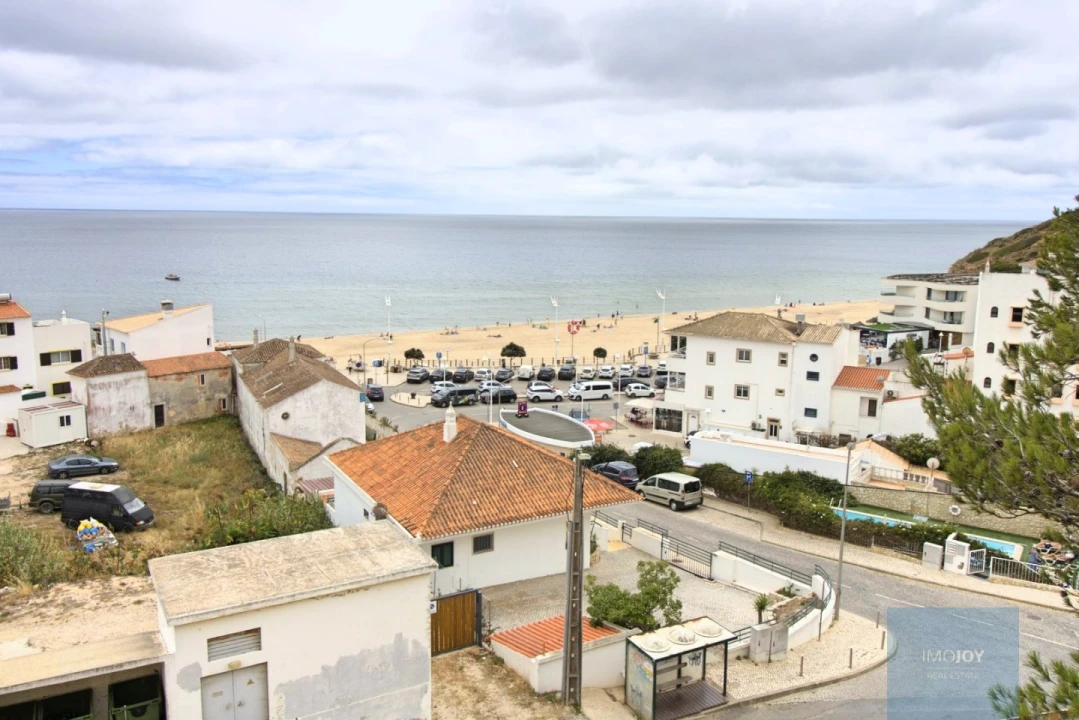 Terreno para Venda em Budens Foto 3