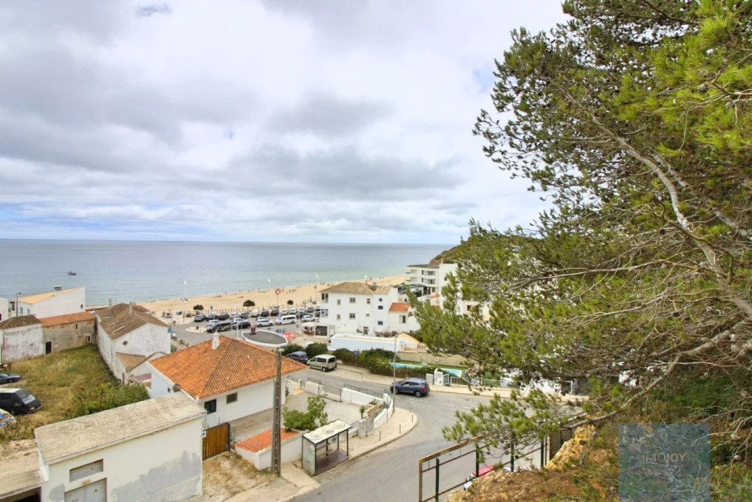 Terreno para Venda em Budens Foto 6