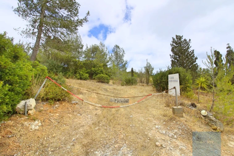 Terreno para Venda em Budens Foto 2