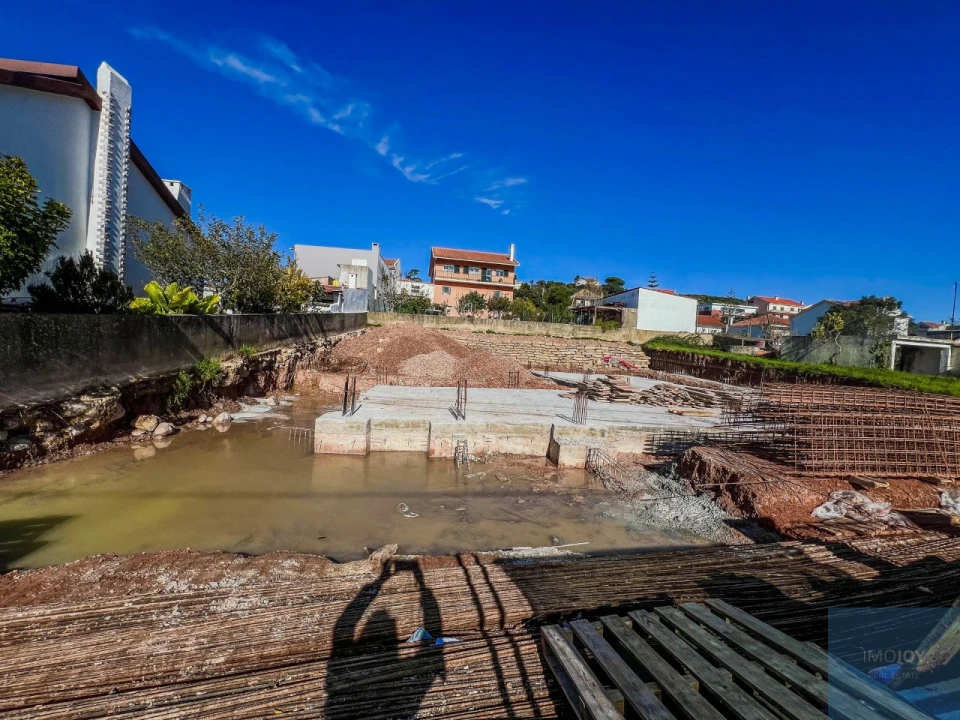 Moradia T4 para Venda em Algueirão-Mem Martins Foto 23