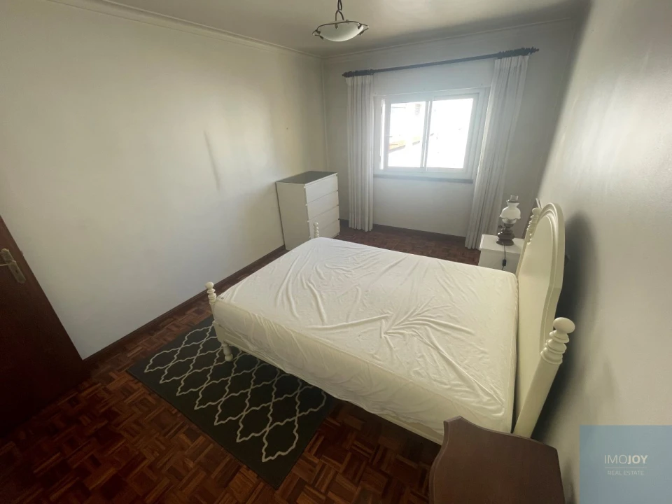 Apartamento T2 para Venda em Algés, Linda-A-Velha e Cruz Quebrada-Dafundo Foto 14