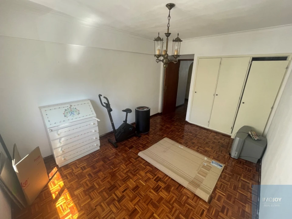 Apartamento T2 para Venda em Algés, Linda-A-Velha e Cruz Quebrada-Dafundo Foto 20