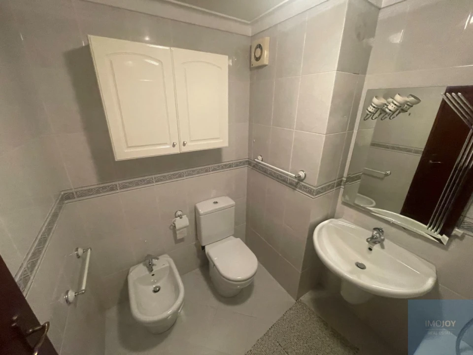 Apartamento T2 para Venda em Algés, Linda-A-Velha e Cruz Quebrada-Dafundo Foto 23