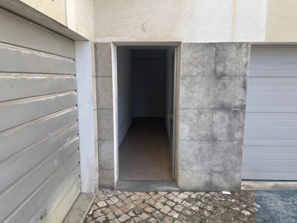 Apartamento T2 para Venda em Algés, Linda-A-Velha e Cruz Quebrada-Dafundo Foto 29