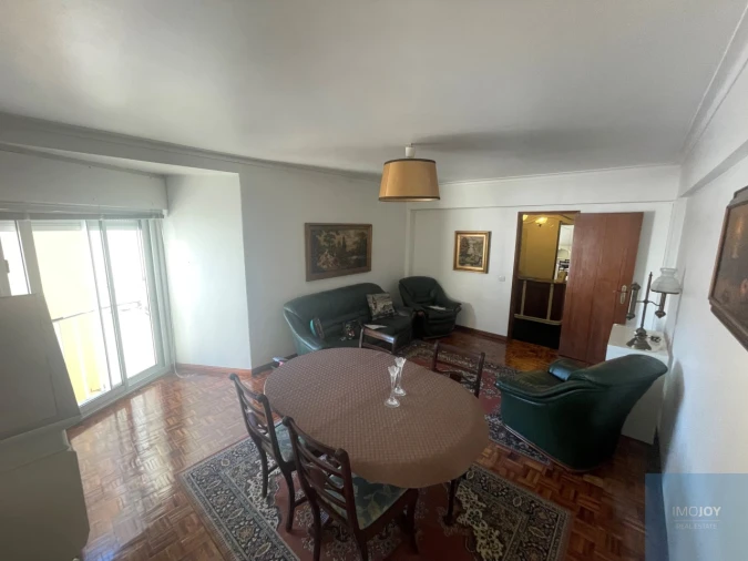Apartamento T2 para Venda em Algés, Linda-A-Velha e Cruz Quebrada-Dafundo Foto 3