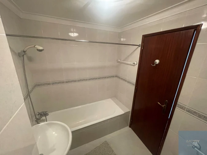 Apartamento T2 para Venda em Algés, Linda-A-Velha e Cruz Quebrada-Dafundo Foto 24