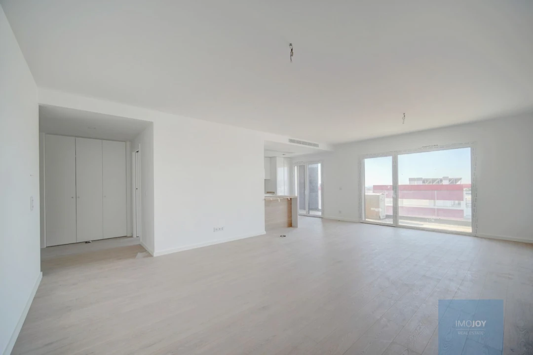 Apartamento T3 para Venda em Carnaxide e Queijas Foto 1