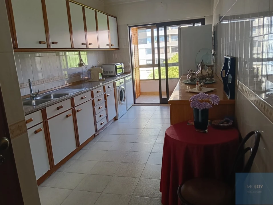 Apartamento T2 para Venda em Cascais e Estoril Foto 11