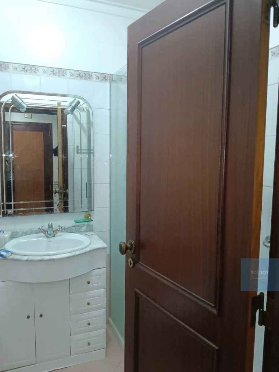 Apartamento T2 para Venda em Cascais e Estoril Foto 23