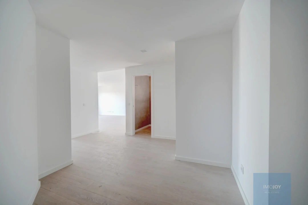 Apartamento T3 para Venda em Carnaxide e Queijas Foto 8