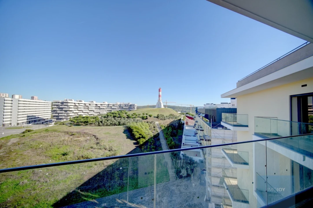 Apartamento T3 para Venda em Carnaxide e Queijas Foto 18