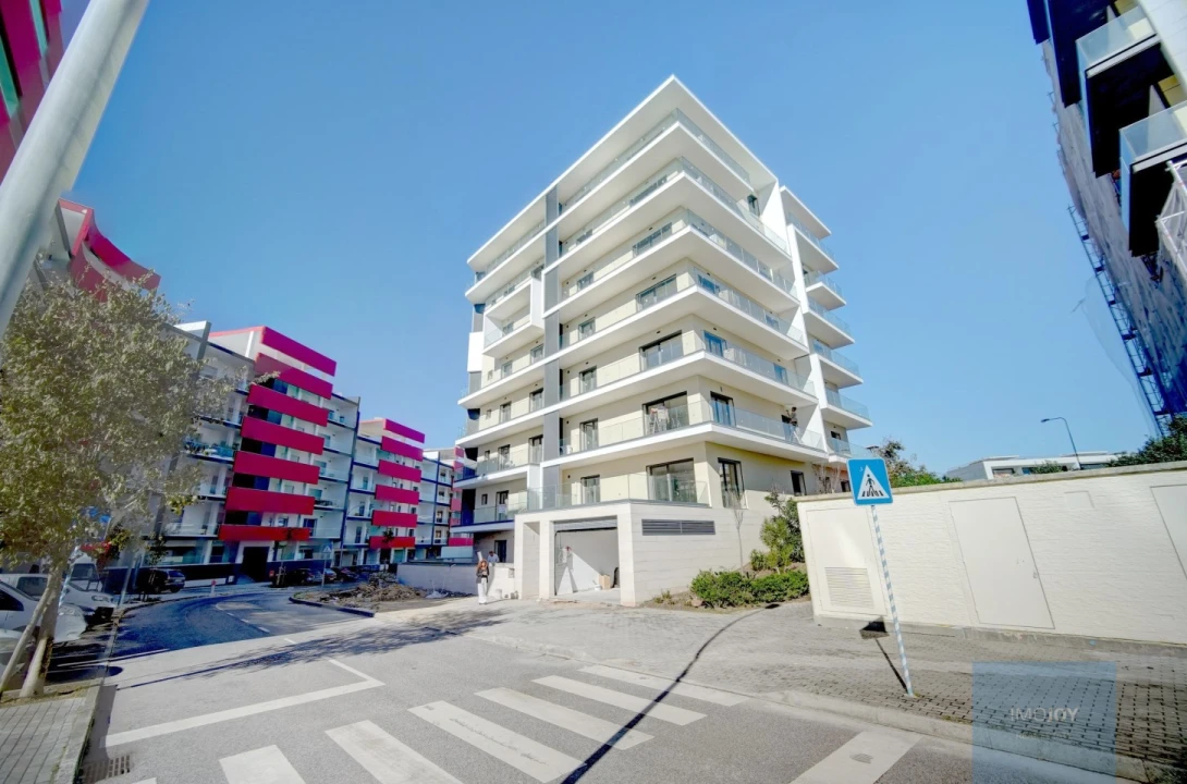 Apartamento T3 para Venda em Carnaxide e Queijas Foto 27