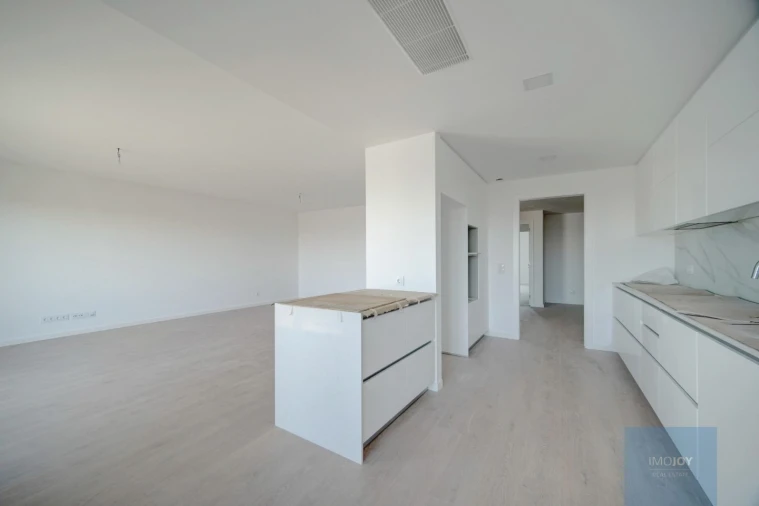 Apartamento T3 para Venda em Carnaxide e Queijas Foto 3