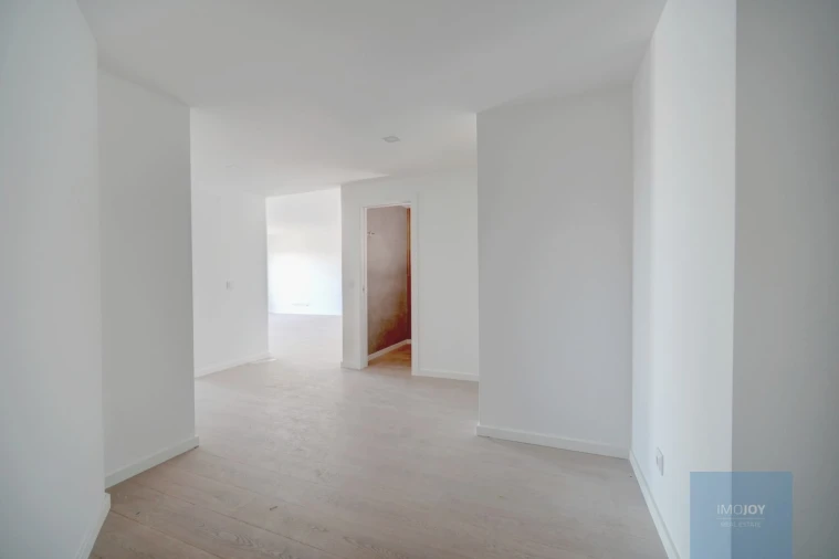 Apartamento T3 para Venda em Carnaxide e Queijas Foto 8