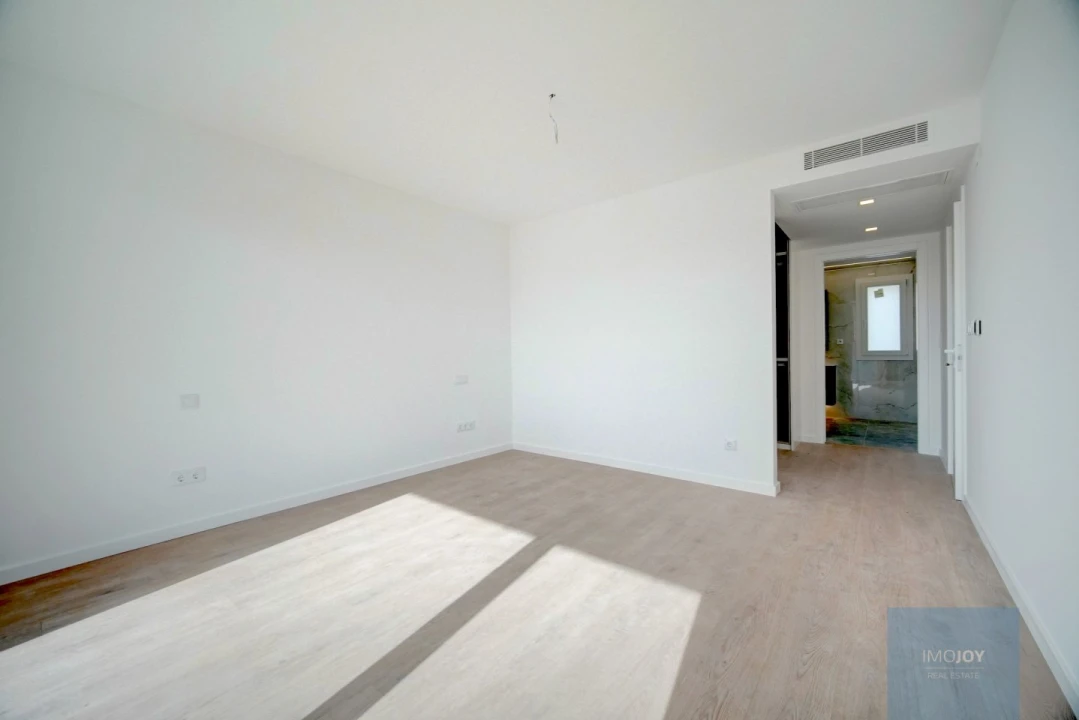 Moradia T4 para Venda em Alcabideche Foto 29