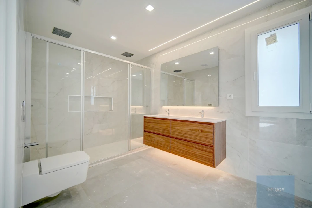 Moradia T4 para Venda em Alcabideche Foto 30