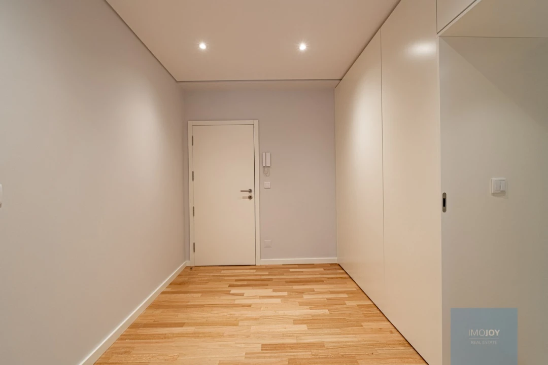 Apartamento T3 para Venda em Aldoar, Foz do Douro e Nevogilde Foto 14