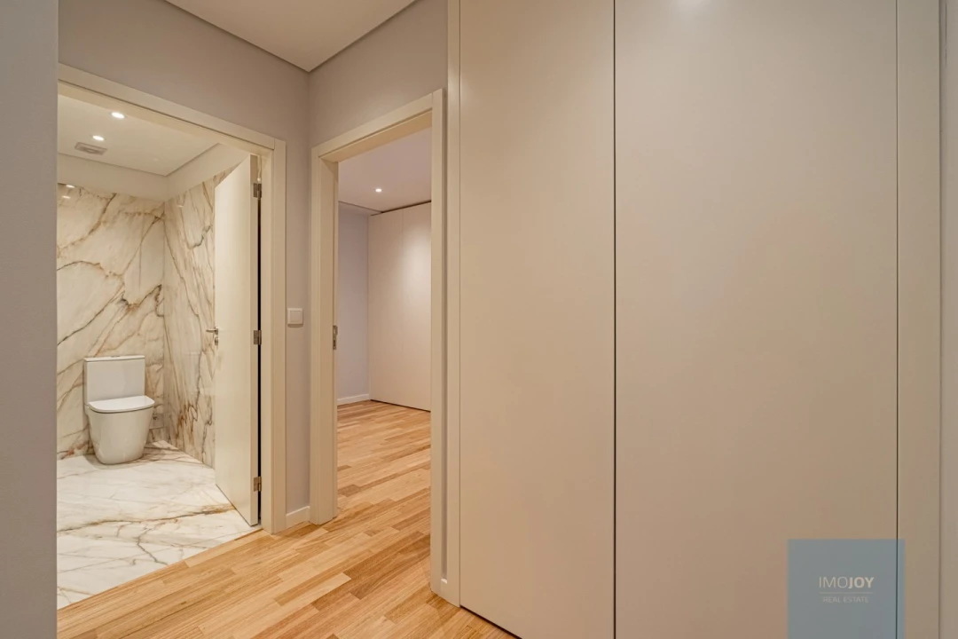 Apartamento T3 para Venda em Aldoar, Foz do Douro e Nevogilde Foto 15
