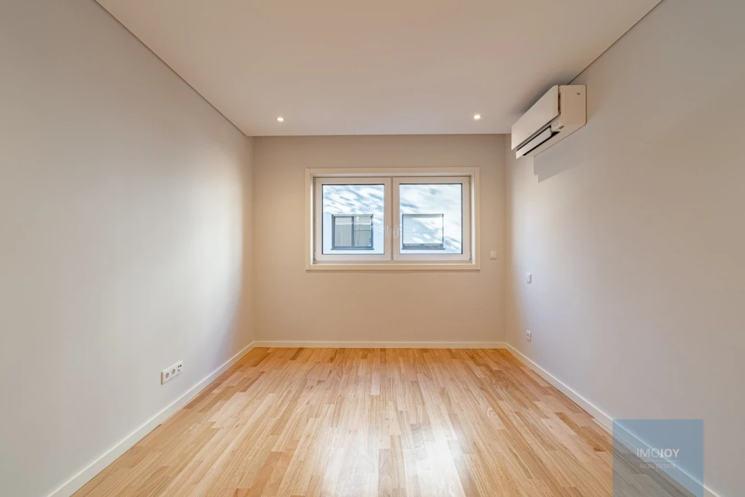 Apartamento T3 para Venda em Aldoar, Foz do Douro e Nevogilde Foto 16