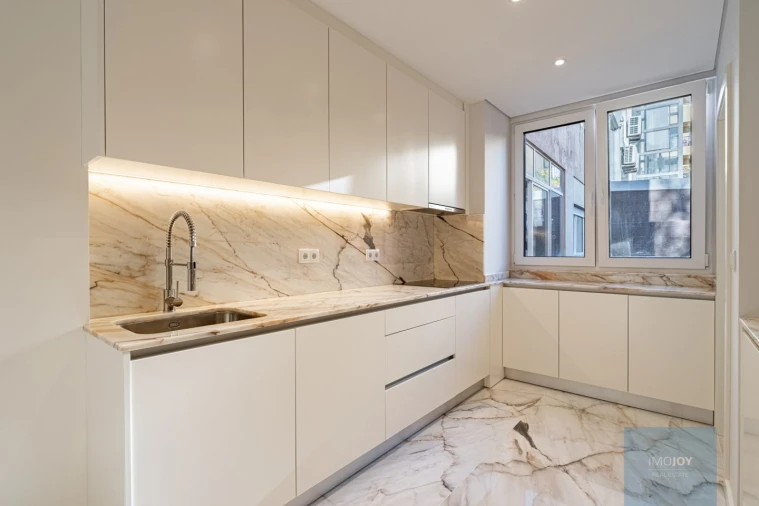 Apartamento T3 para Venda em Aldoar, Foz do Douro e Nevogilde Foto 7