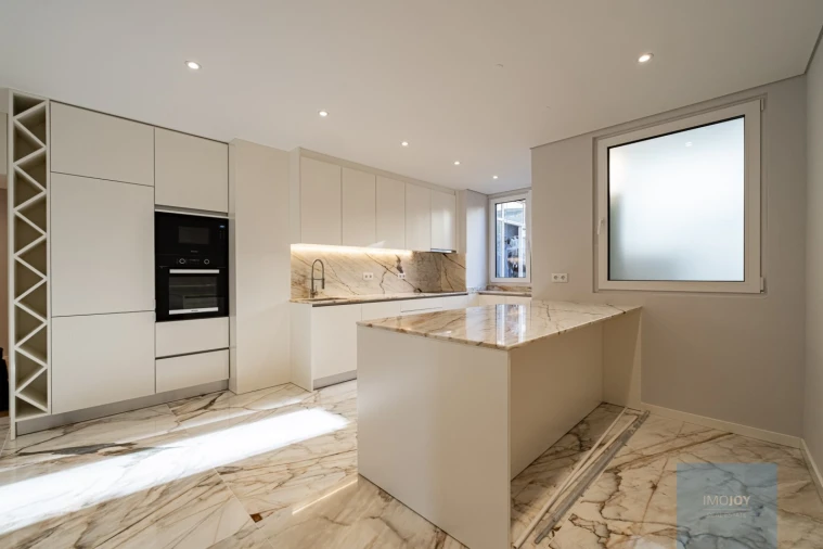 Apartamento T3 para Venda em Aldoar, Foz do Douro e Nevogilde Foto 8