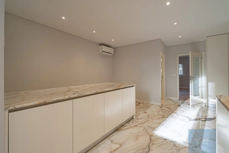 Apartamento T3 para Venda em Aldoar, Foz do Douro e Nevogilde Foto 10