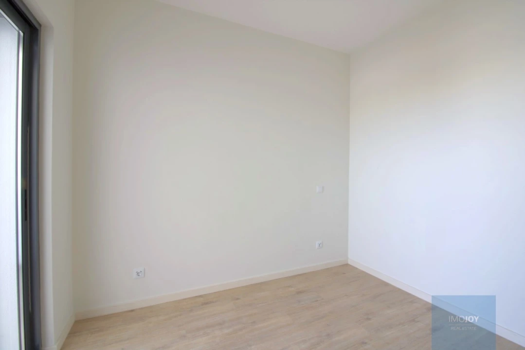 Apartamento T4 para Venda em Portimão Foto 20
