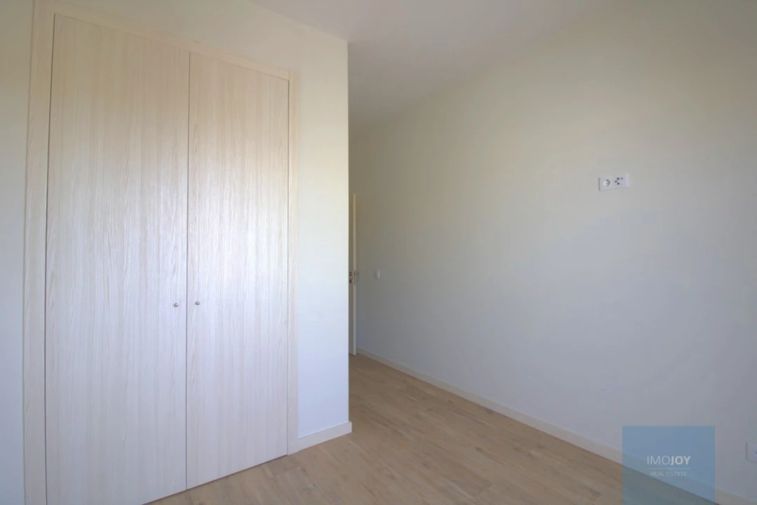 Apartamento T4 para Venda em Portimão Foto 22