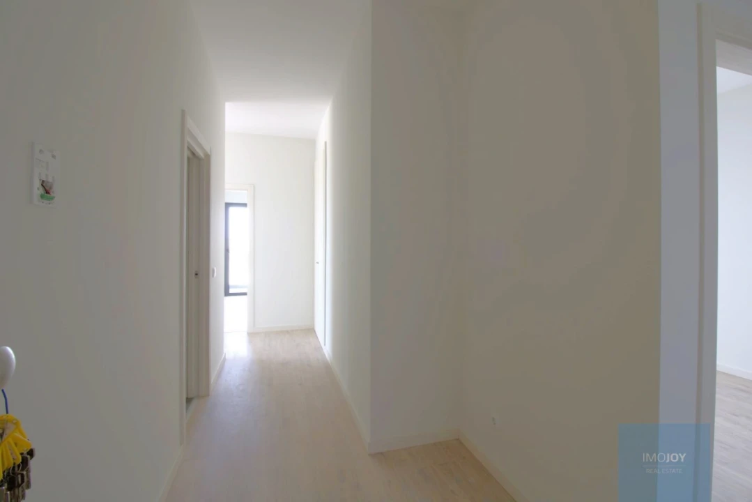 Apartamento T4 para Venda em Portimão Foto 33
