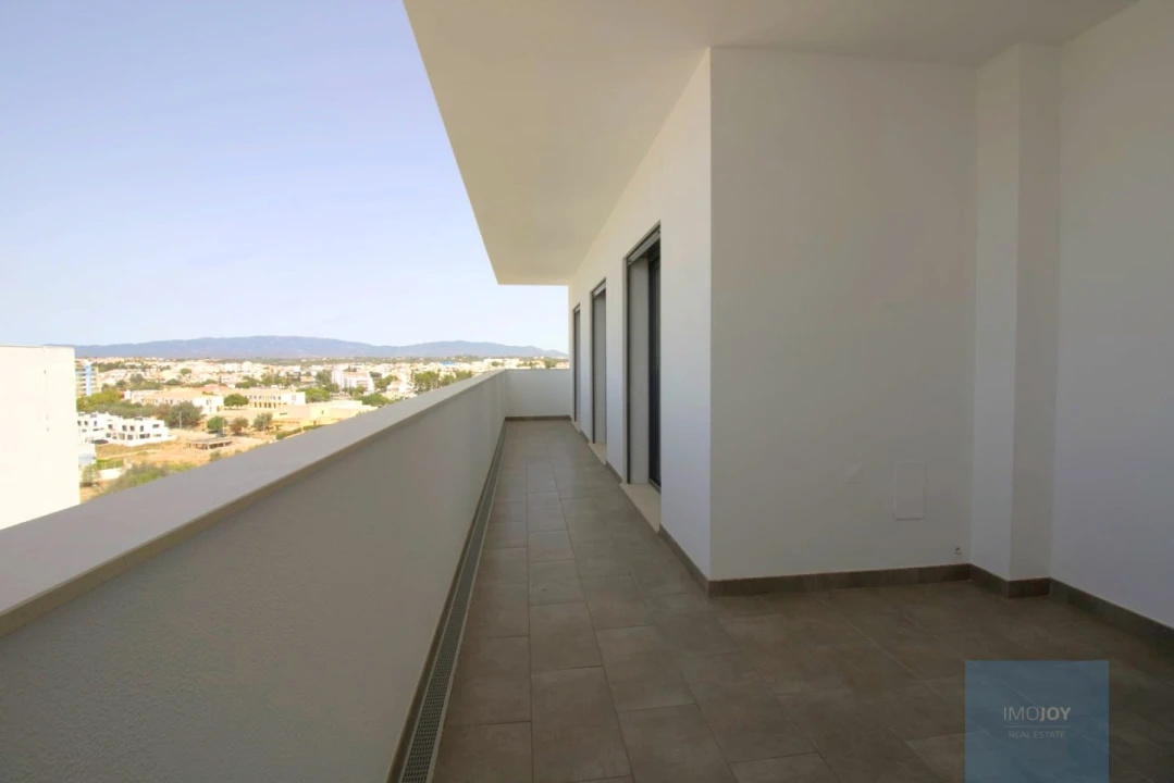 Apartamento T4 para Venda em Portimão Foto 38