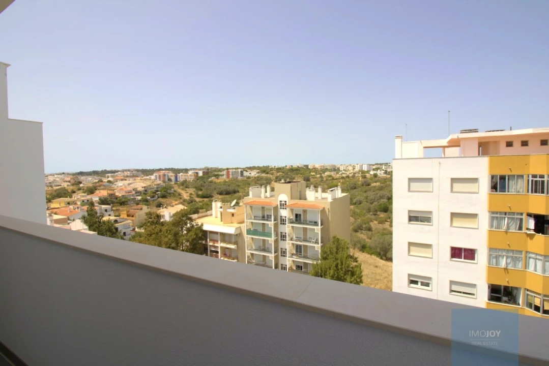 Apartamento T4 para Venda em Portimão Foto 45