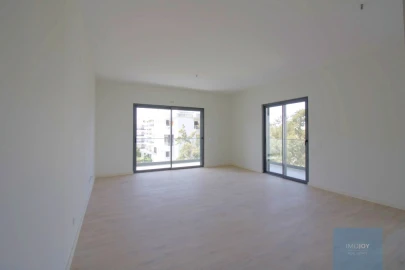 Apartamento T4 para Venda em Portimão
