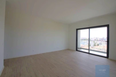 Apartamento T4 para Venda em Portimão