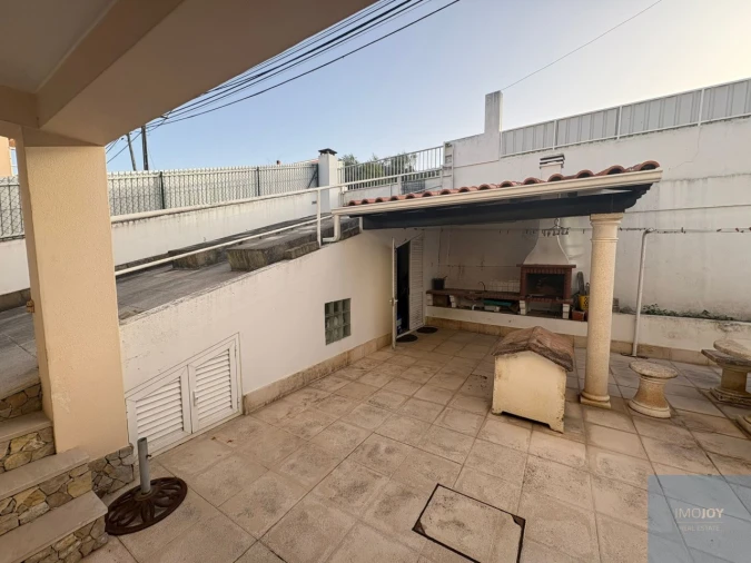 Moradia T4 para Venda em Sesimbra (Castelo) Foto 37