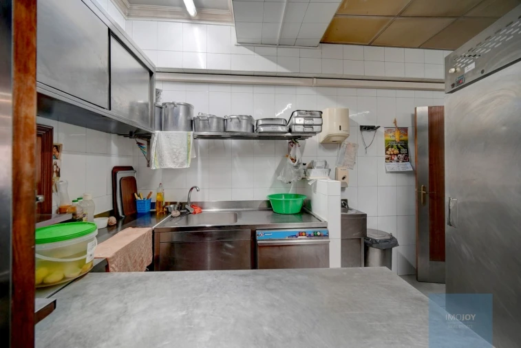 Loja para Venda em Falagueira-Venda Nova Foto 13