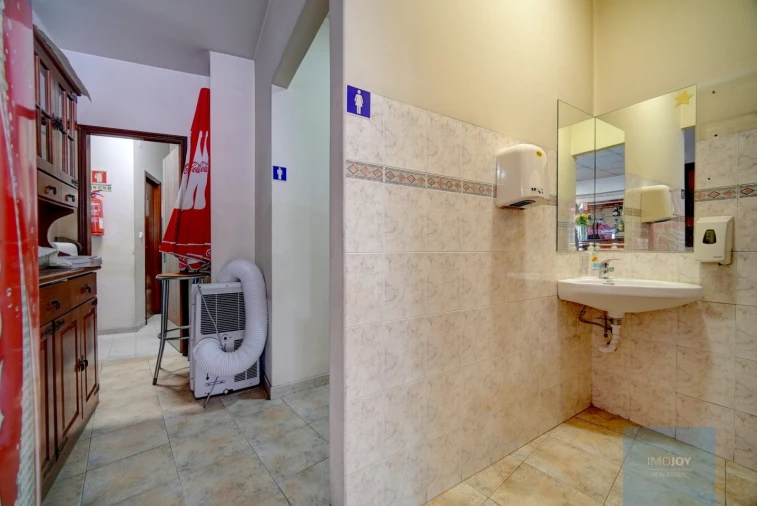 Loja para Venda em Falagueira-Venda Nova Foto 16