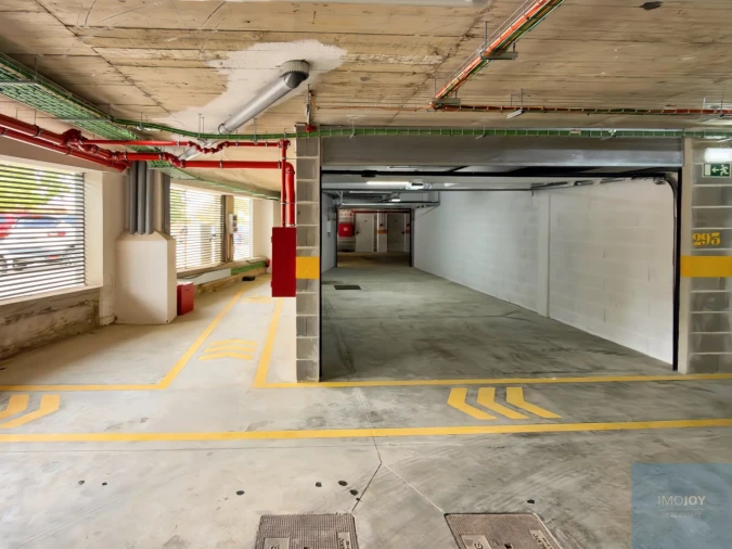 Garagem para Arrendamento em Portimão Foto 2