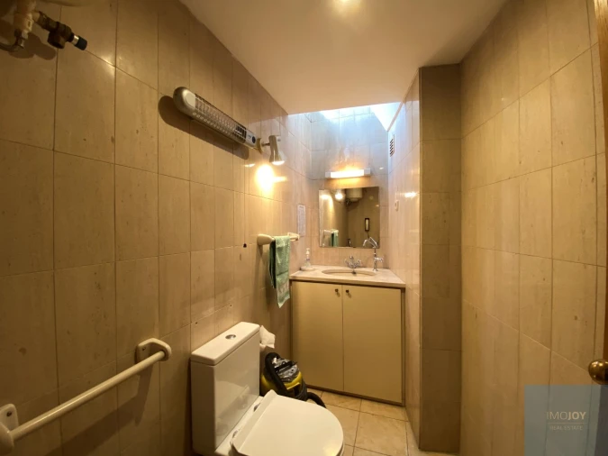 Escritório para Arrendamento em Lordelo do Ouro e Massarelos Foto 20