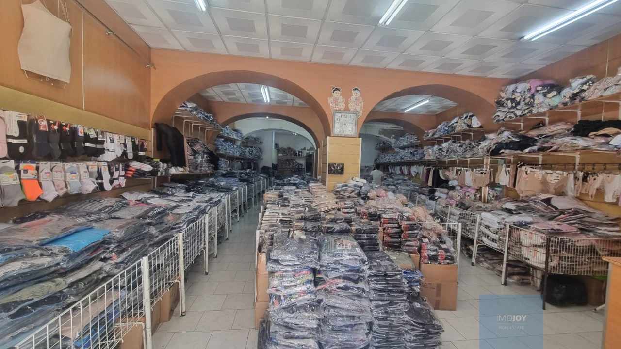 Loja para Venda em Arroios Foto 3