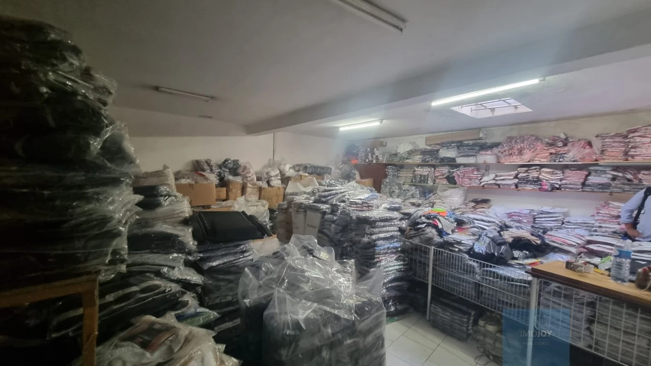 Loja para Venda em Arroios Foto 11