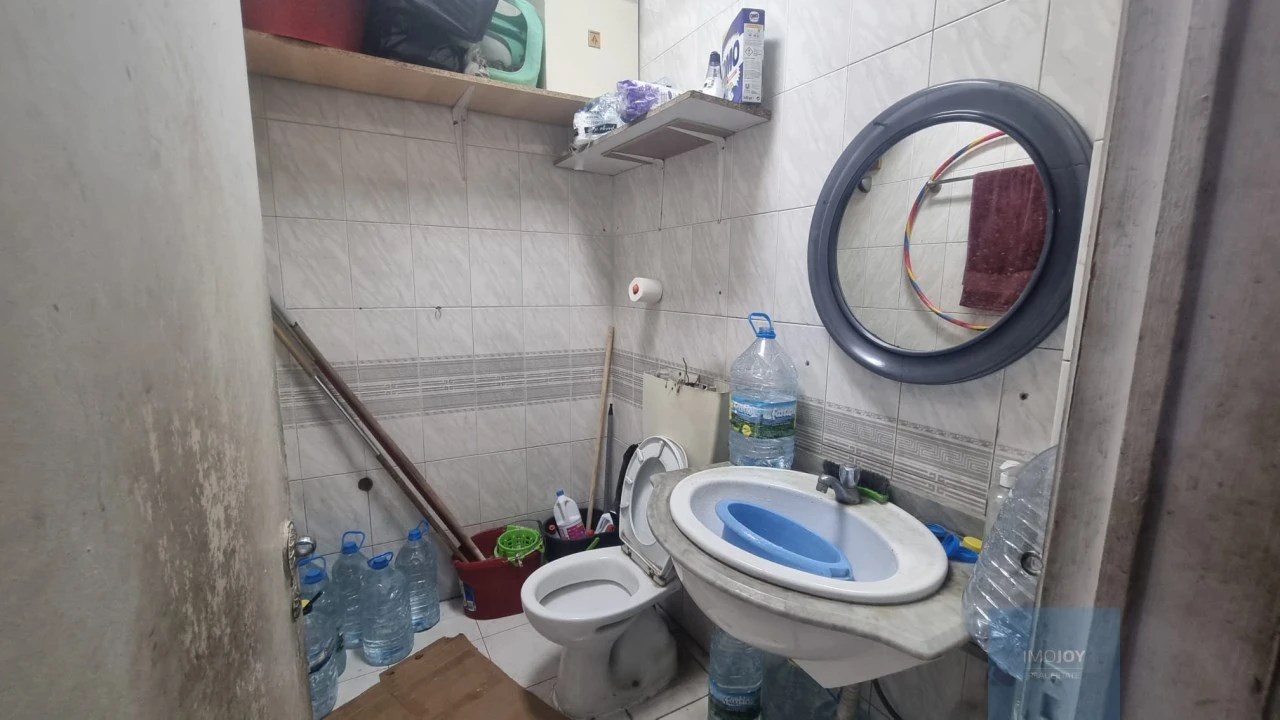 Loja para Venda em Arroios Foto 13