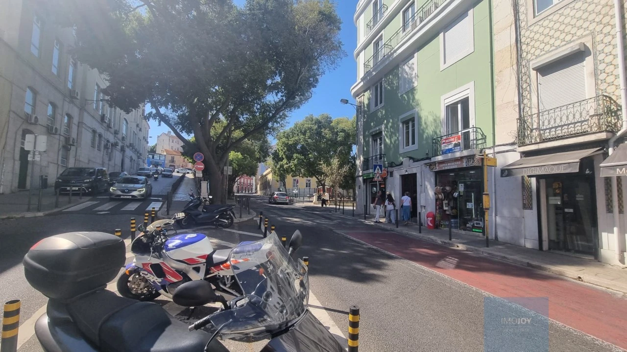 Loja para Venda em Arroios Foto 16