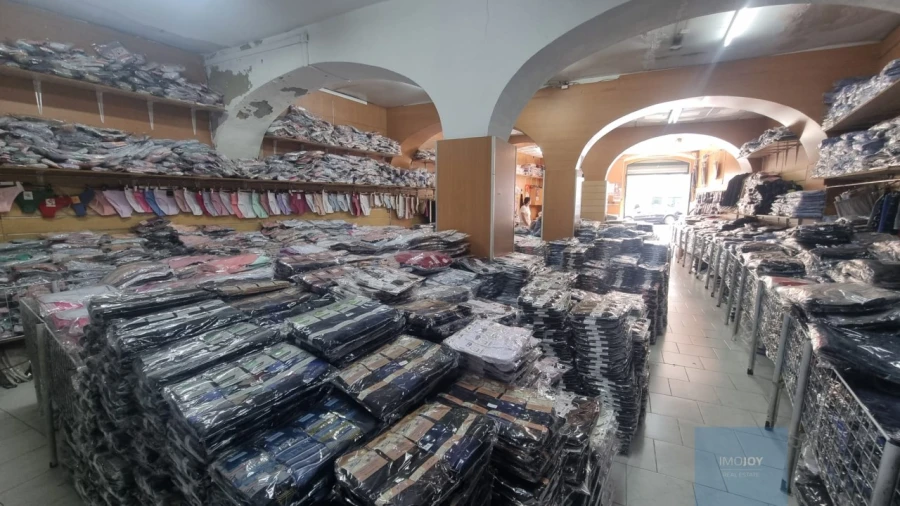 Loja para Venda em Arroios Foto 7