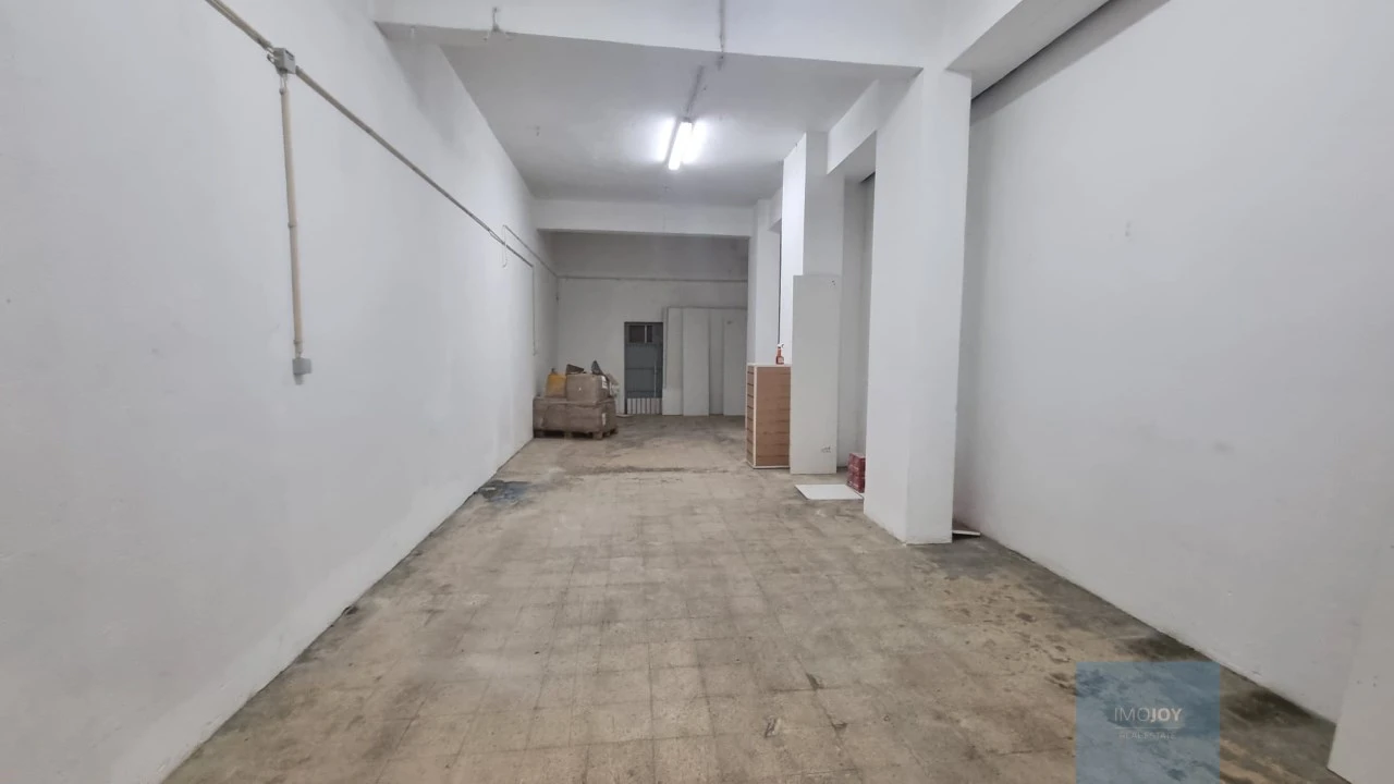 Armazém para Arrendamento em Moscavide e Portela Foto 11