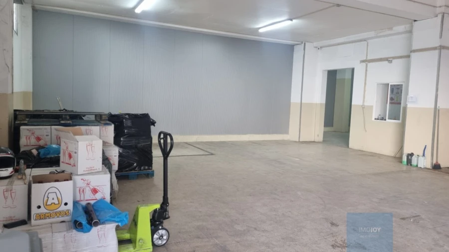 Armazém para Arrendamento em Moscavide e Portela Foto 3