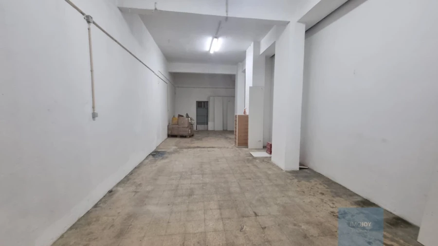 Armazém para Arrendamento em Moscavide e Portela Foto 11